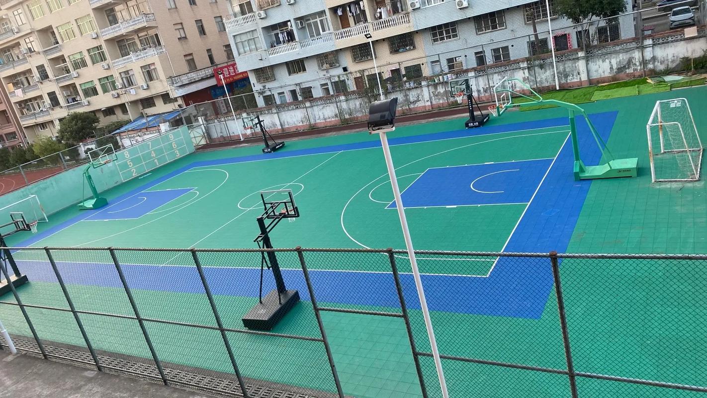 籃球場地建設
